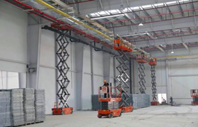 剪叉式高空作業(yè)平臺(tái)車(chē)